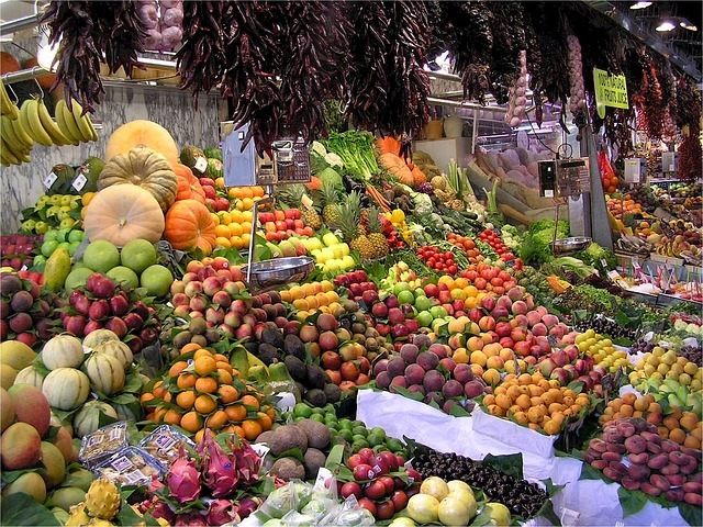 farmers-market-532943_640.jpg