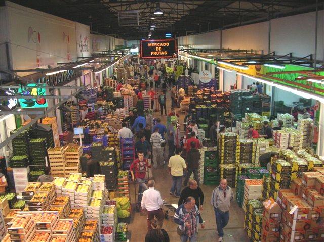 El impacto de la gran distribución minorista en la comercialización de frutas y hortalizas